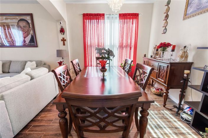 Image No.15-5 Bed Property for sale