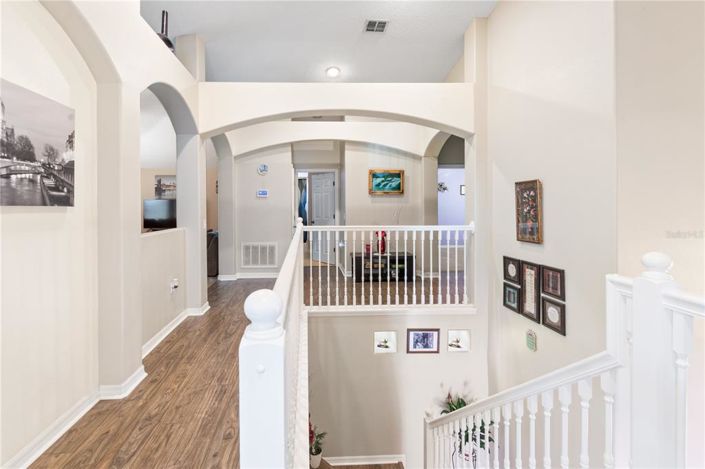 Image No.33-5 Bed Property for sale