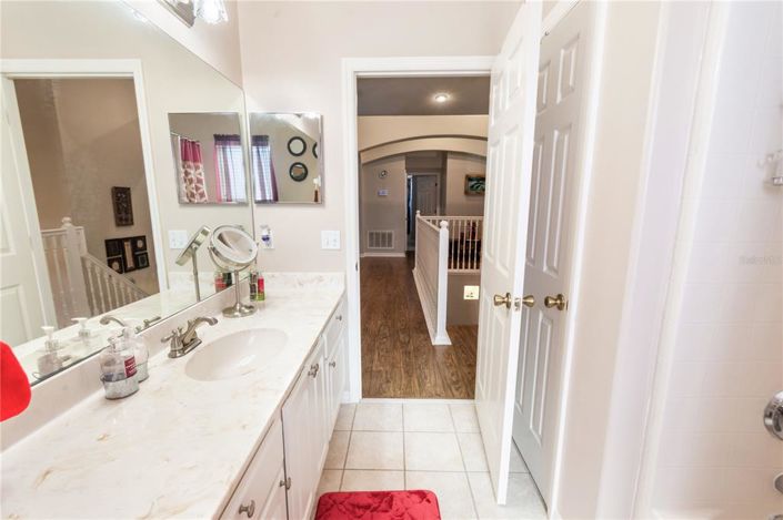 Image No.34-5 Bed Property for sale