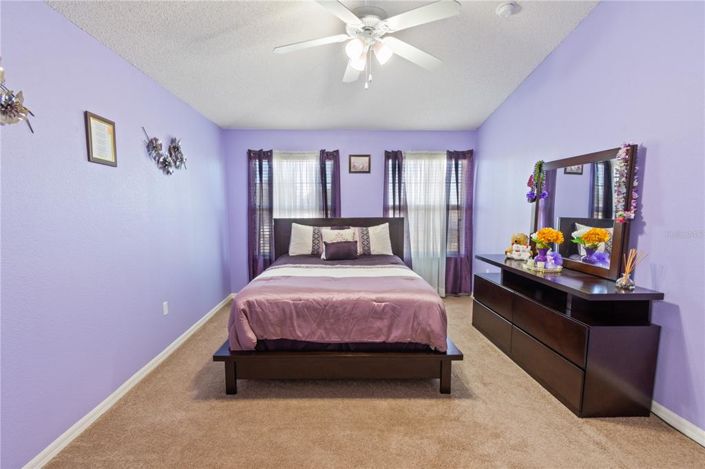 Image No.41-5 Bed Property for sale