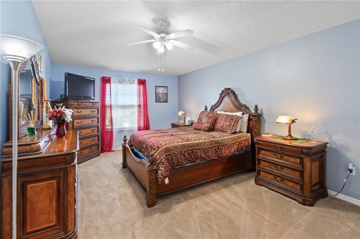 Image No.49-5 Bed Property for sale