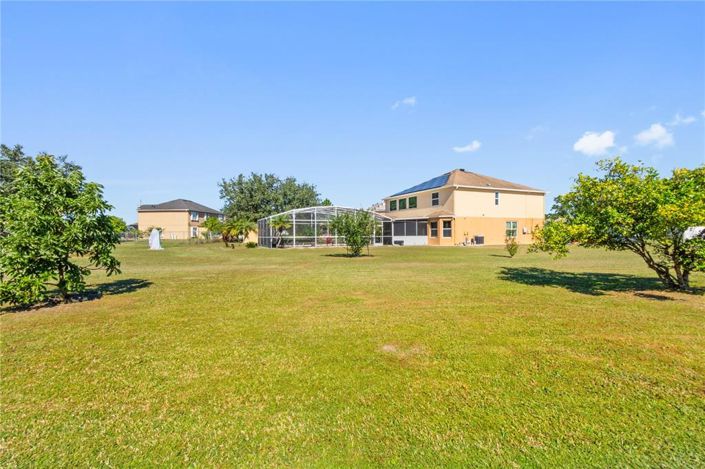 Image No.6-5 Bed Property for sale