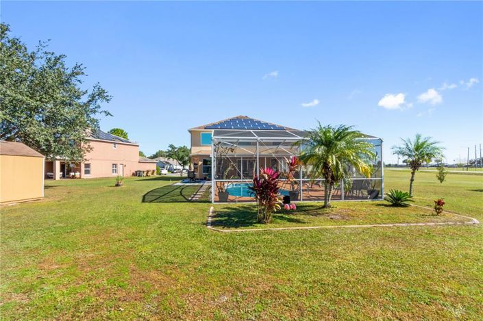 Image No.8-5 Bed Property for sale