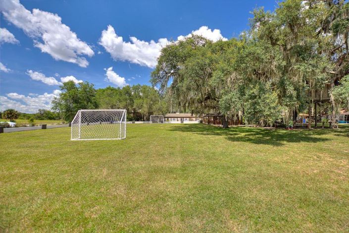 Image No.13-4 Bed Property for sale