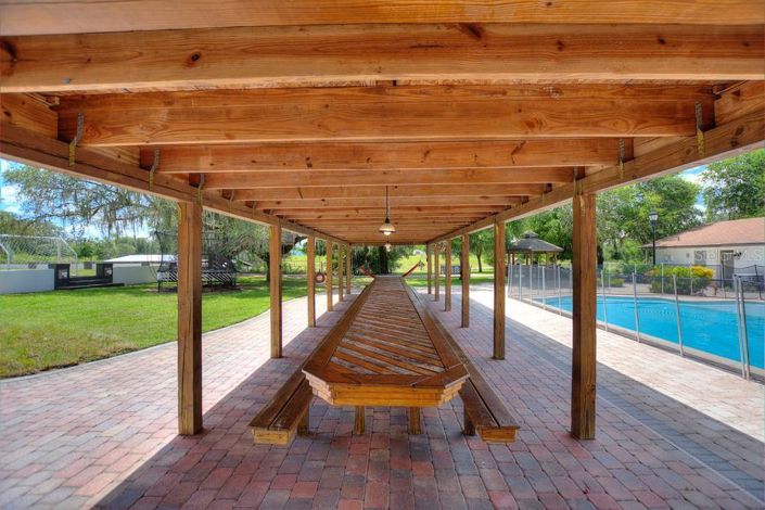 Image No.19-4 Bed Property for sale