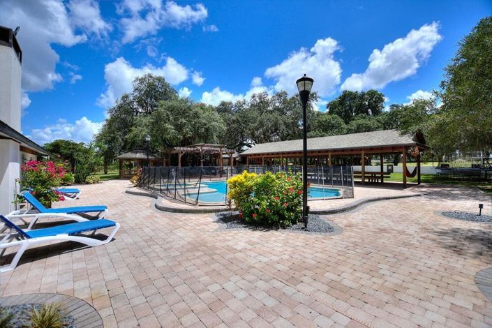 Image No.27-4 Bed Property for sale