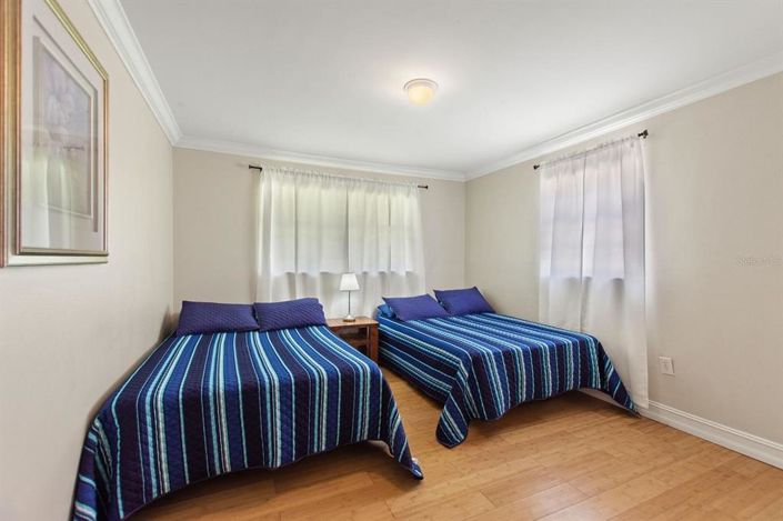 Image No.48-4 Bed Property for sale