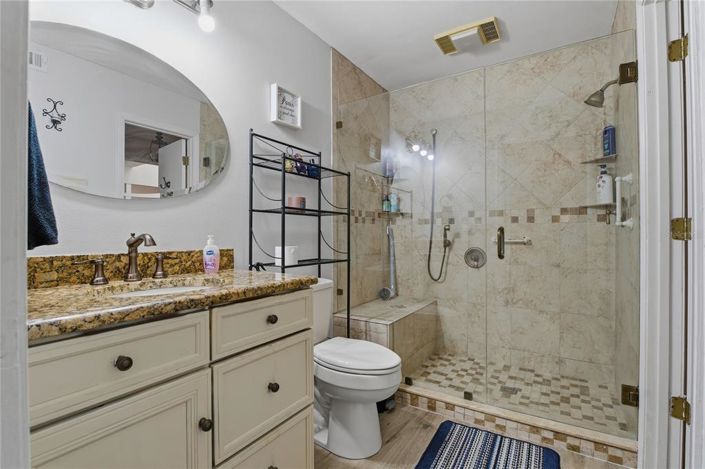 Image No.19-3 Bed Townhouse for sale