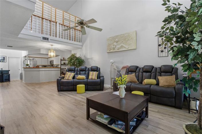 Image No.3-3 Bed Townhouse for sale