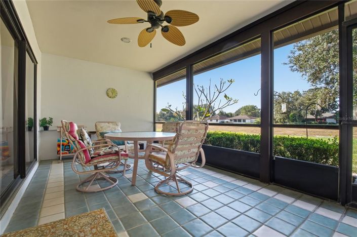 Image No.34-3 Bed Townhouse for sale