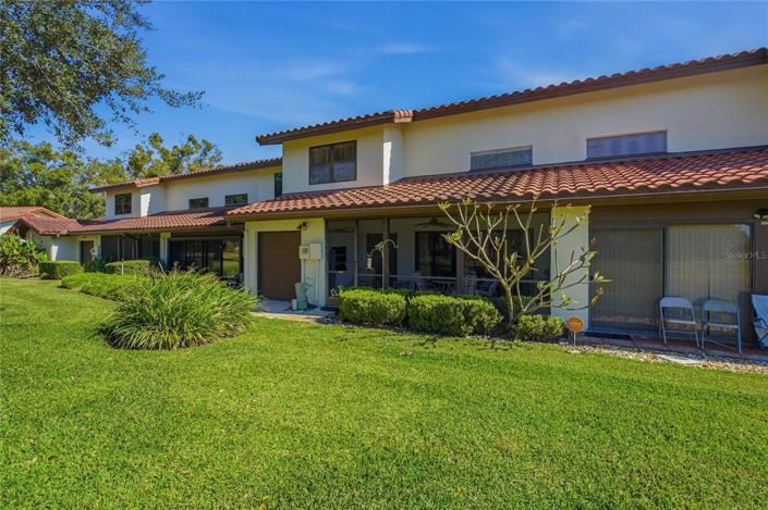 Image No.36-3 Bed Townhouse for sale