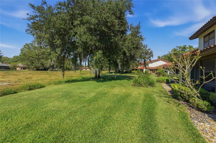 Image No.37-3 Bed Townhouse for sale