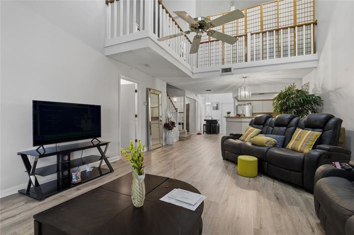 Image No.4-3 Bed Townhouse for sale