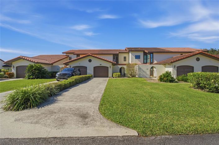 Image No.40-3 Bed Townhouse for sale