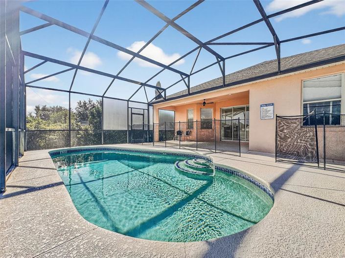 Image No.49-4 Bed Property for sale