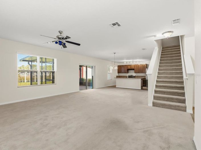 Image No.4-4 Bed Property for sale