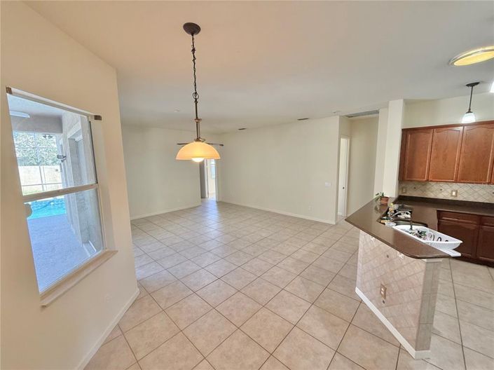 Image No.13-4 Bed Property for sale