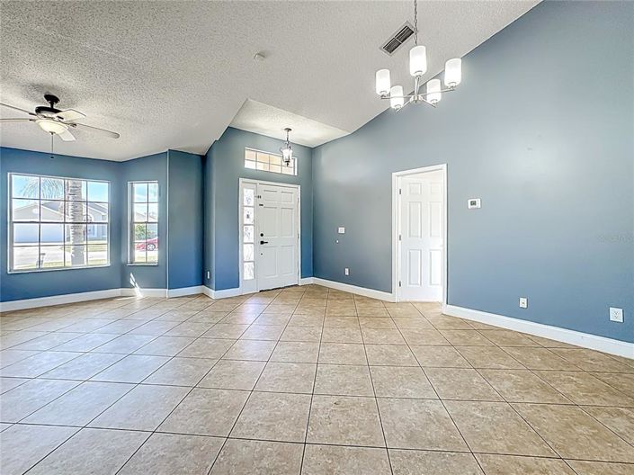 Image No.6-Propriété de 3 chambres à vendre à Kissimmee