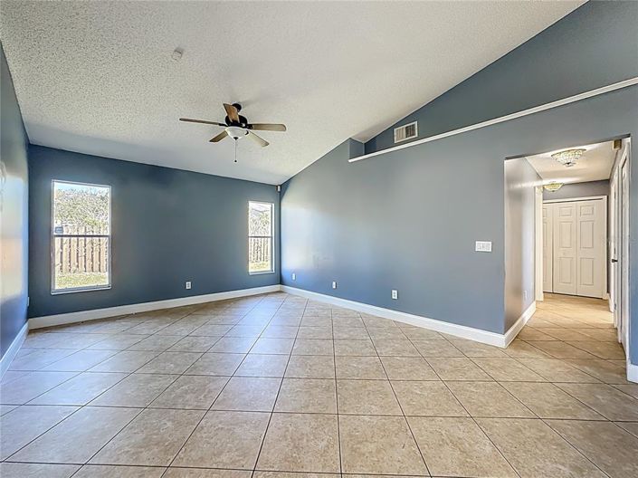 Image No.7-Propriété de 3 chambres à vendre à Kissimmee