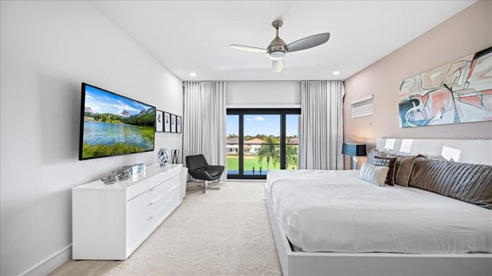 Image No.29-10 Bed Property for sale