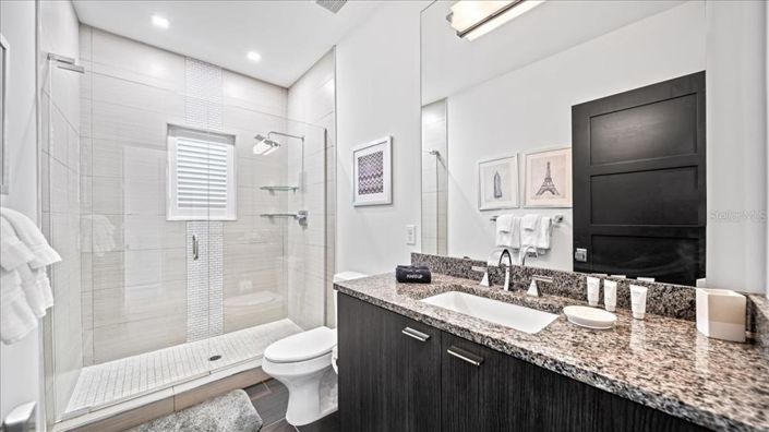 Image No.30-10 Bed Property for sale