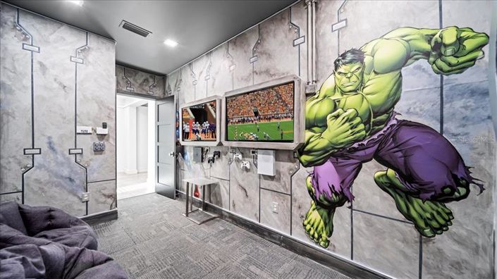 Image No.41-10 Bed Property for sale