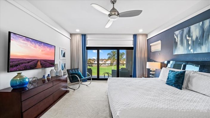 Image No.57-10 Bed Property for sale