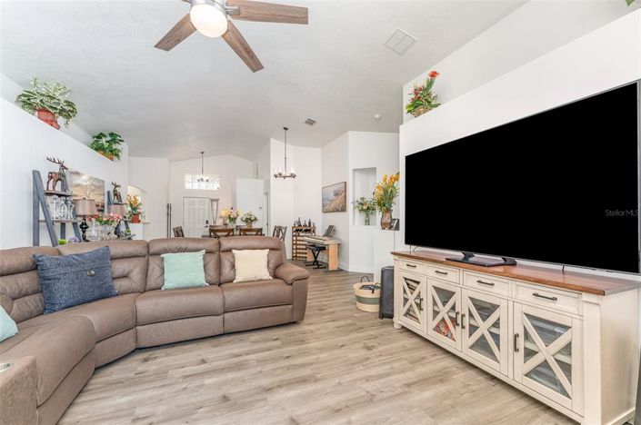 Image No.7-3 Bed Property for sale