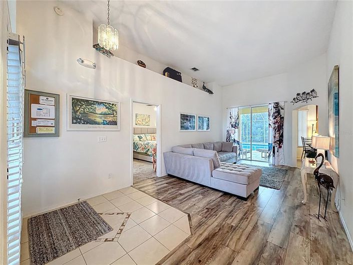 Image No.5-4 Bed Property for sale