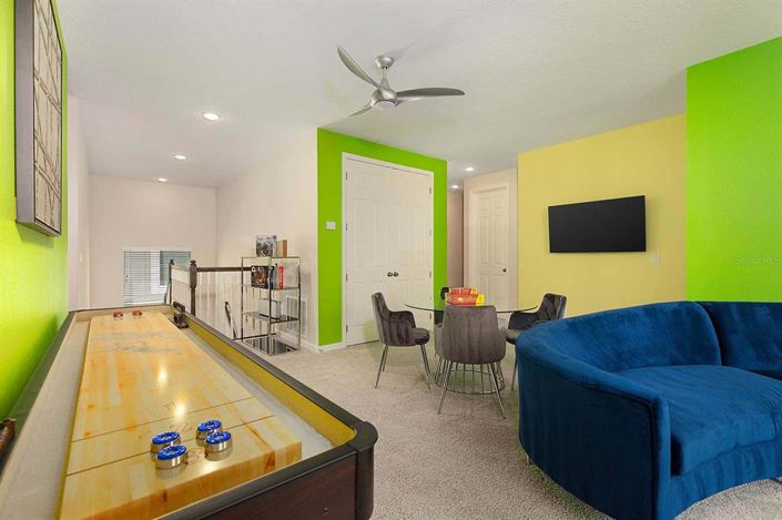 Image No.11-9 Bed Property for sale