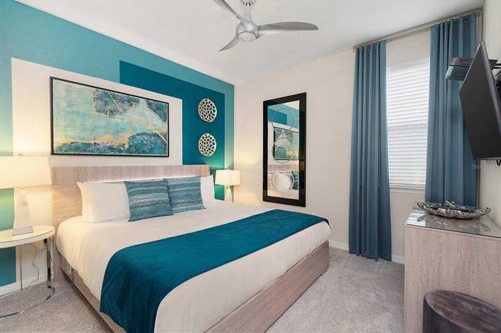 Image No.30-9 Bed Property for sale