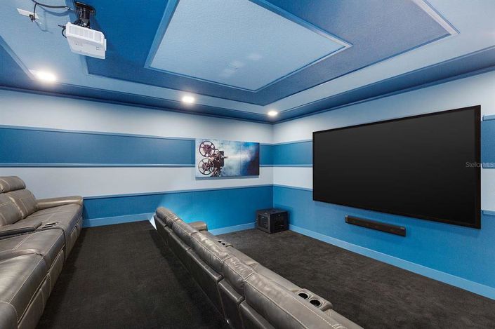 Image No.34-9 Bed Property for sale