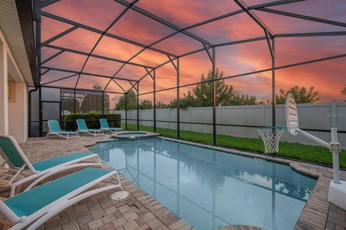 Image No.39-9 Bed Property for sale