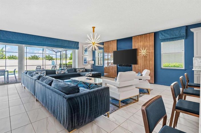 Image No.5-9 Bed Property for sale