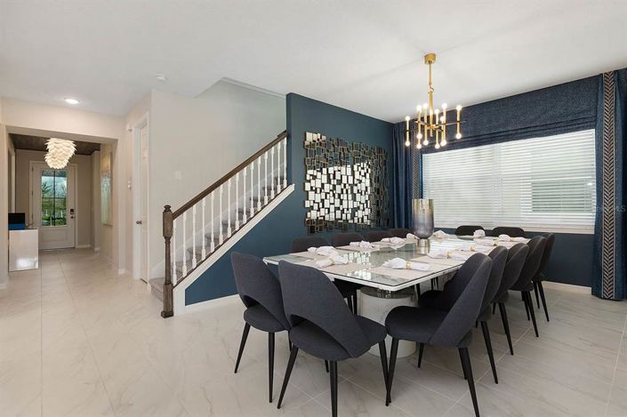 Image No.7-9 Bed Property for sale