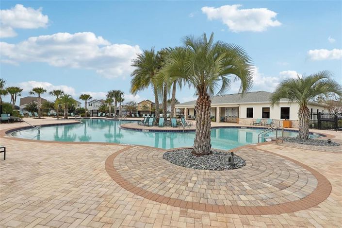 Image No.14-3 Bed Townhouse for sale