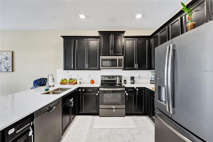 Image No.2-3 Bed Townhouse for sale