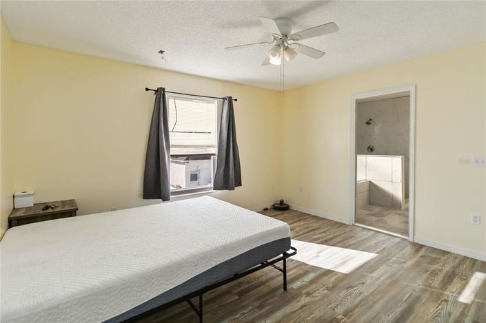 Image No.17-Propriété de 4 chambres à vendre à Kissimmee