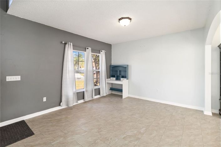 Image No.5-Propriété de 4 chambres à vendre à Kissimmee