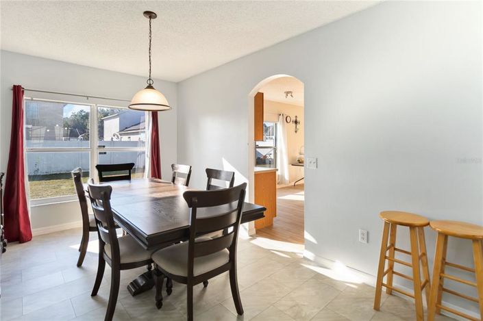 Image No.8-Propriété de 4 chambres à vendre à Kissimmee