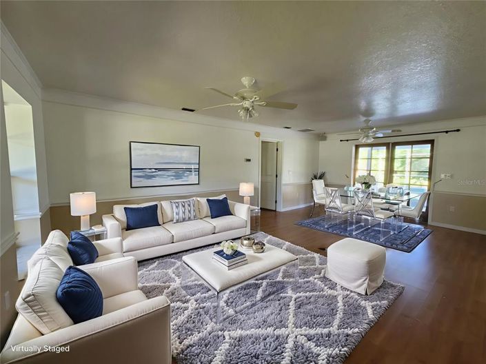 Image No.2-Propriété de 4 chambres à vendre à Kissimmee