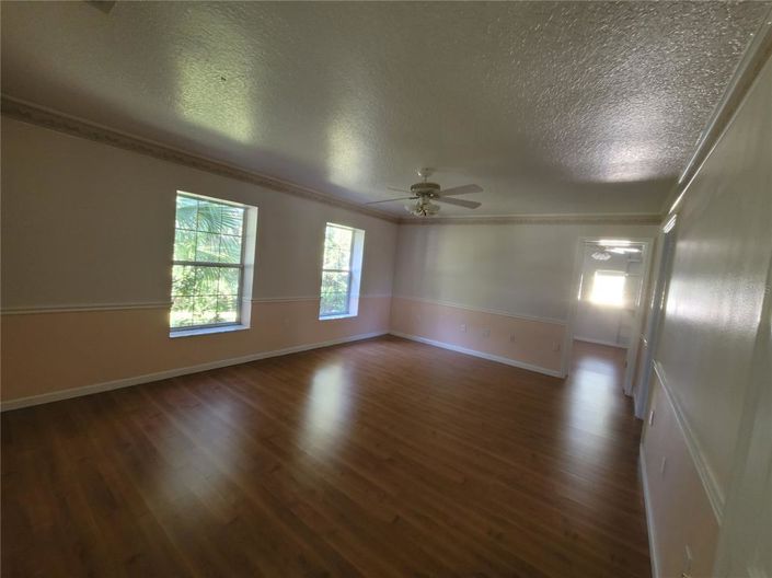 Image No.21-Propriété de 4 chambres à vendre à Kissimmee