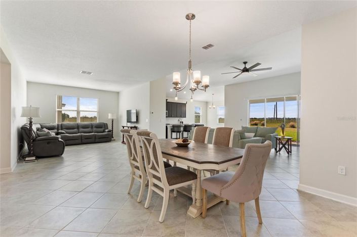 Image No.15-Propriété de 4 chambres à vendre à Davenport