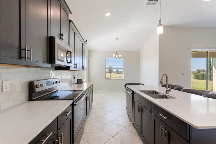 Image No.8-Propriété de 4 chambres à vendre à Davenport