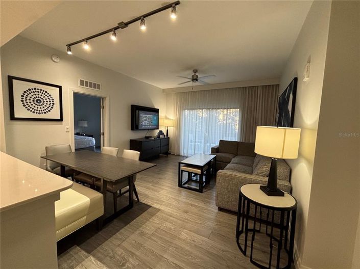 Image No.7-Propriété de 2 chambres à vendre à Winter Garden