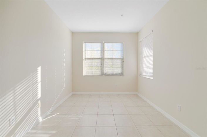 Image No.11-3 Bed Townhouse for sale