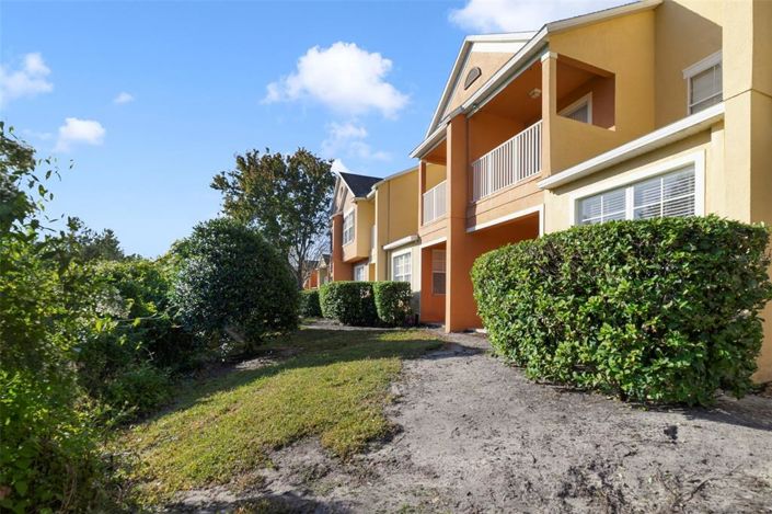 Image No.14-3 Bed Townhouse for sale