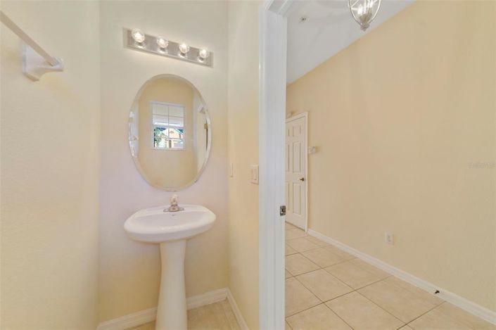 Image No.4-3 Bed Townhouse for sale