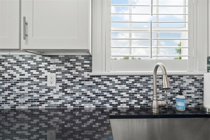 Image No.21-2 Bed Property for sale