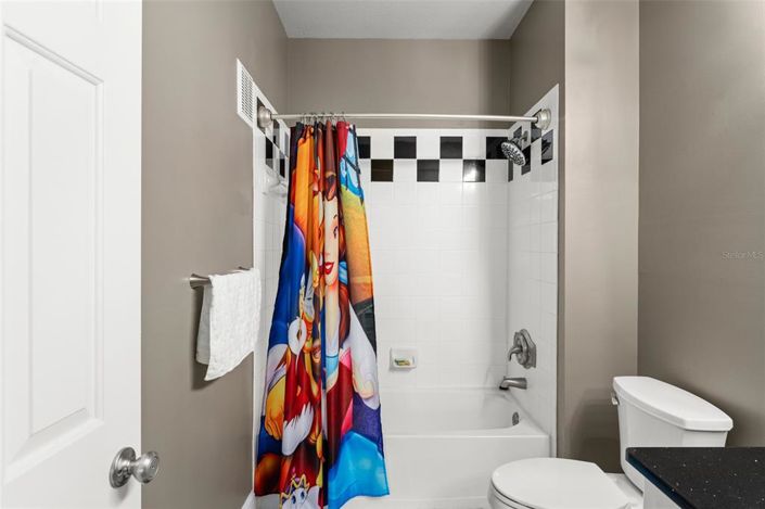 Image No.38-2 Bed Property for sale